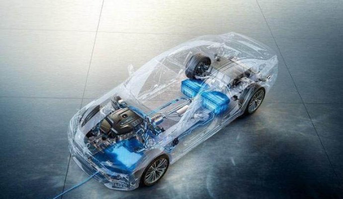 電動(dòng)汽車(chē)大功率無(wú)線充電更方便（無(wú)線充電）