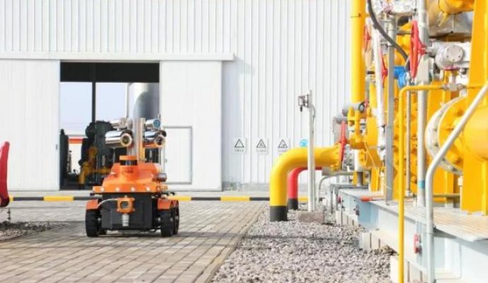 防爆石化巡檢智能機器人有什么作用？（無線充電）