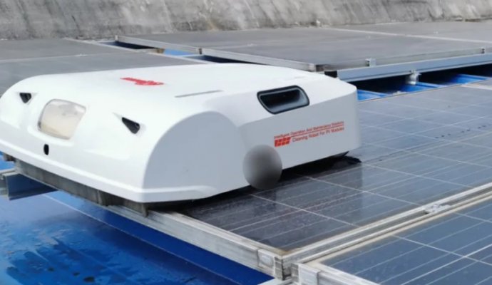 無線充電技術(shù)：助力光伏電站清潔機(jī)器人高效運(yùn)作