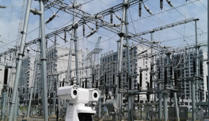 為實現(xiàn)高效巡檢吊軌巡檢機(jī)器人采用無線充電方案