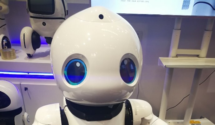 機器人 全自動充電智能化運維新方案（無線充電）