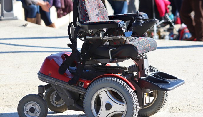 無線充電技術(shù)如何為電動(dòng)輪椅提供更加便捷的生活方式