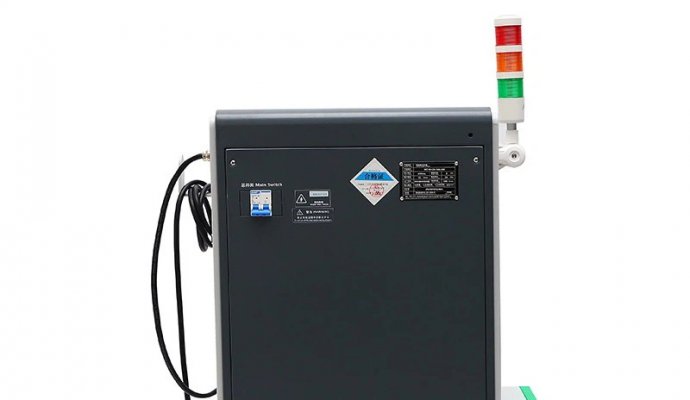 揭秘魯渝能源AGV智能充電樁:如何用“高效充電”改寫工業智能化規則?